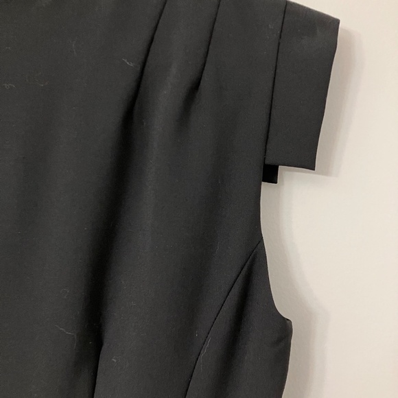 Banana Republic black structured lined wool sheath dress, 4P - Picture 5 of 6